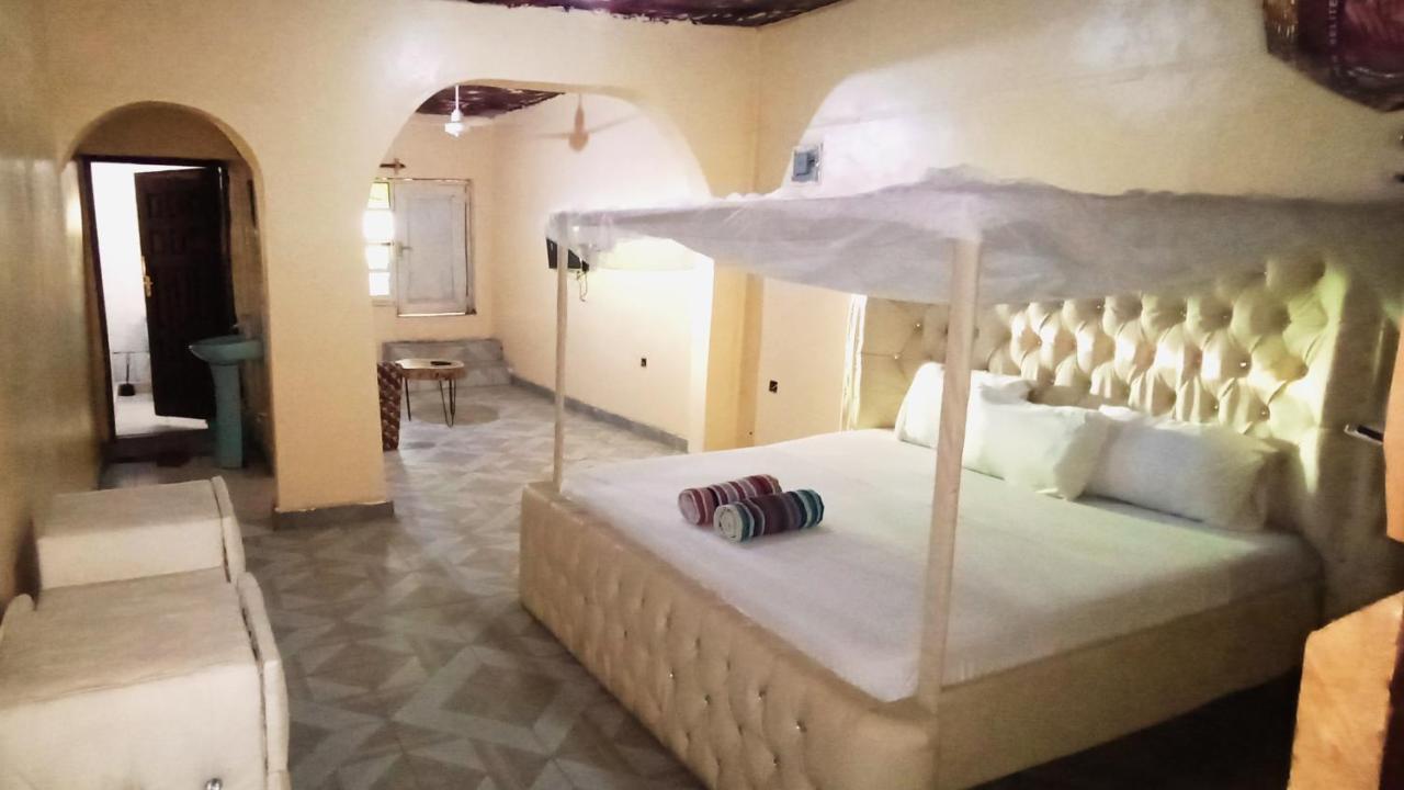 Baba Lao Hotel 马林迪 外观 照片