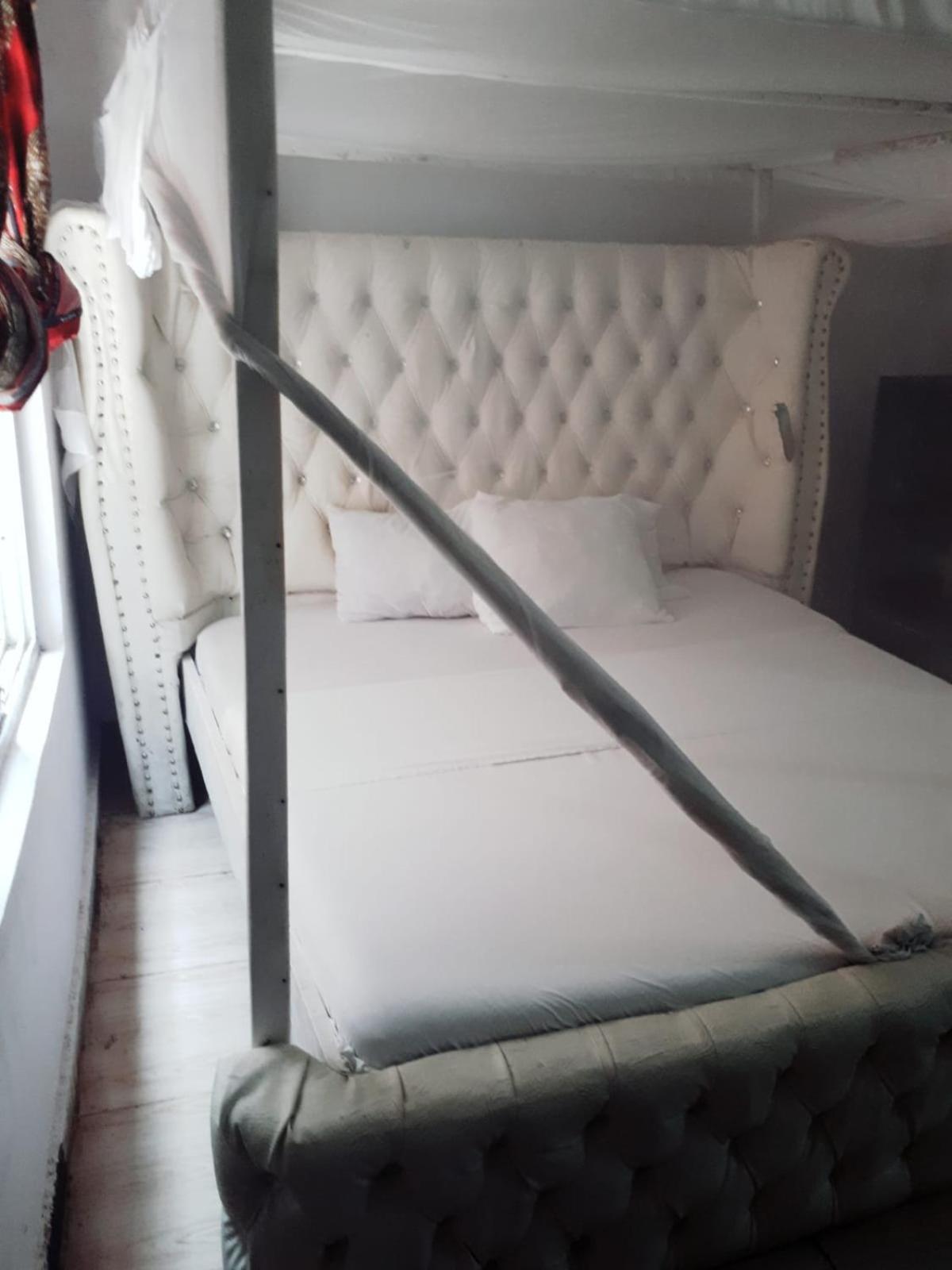 Baba Lao Hotel 马林迪 外观 照片